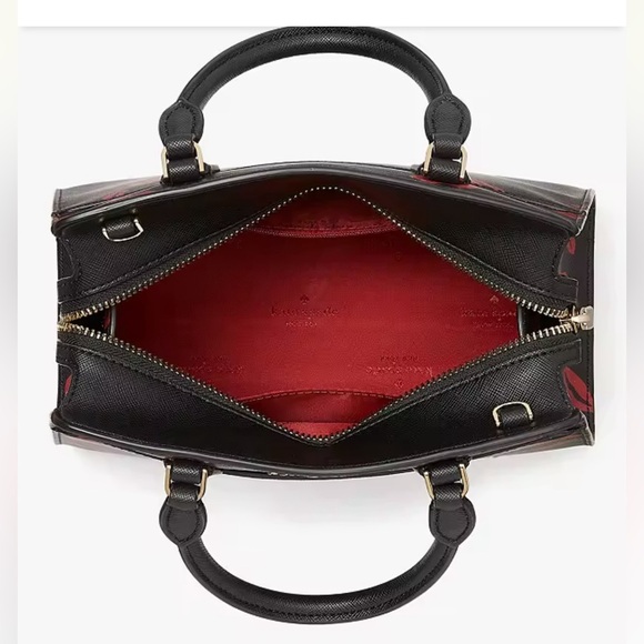 ❤️👄 NWT-KATE SPADE Madison Lip Toss Small Satchel🥰👄 - Picture 5 of 8